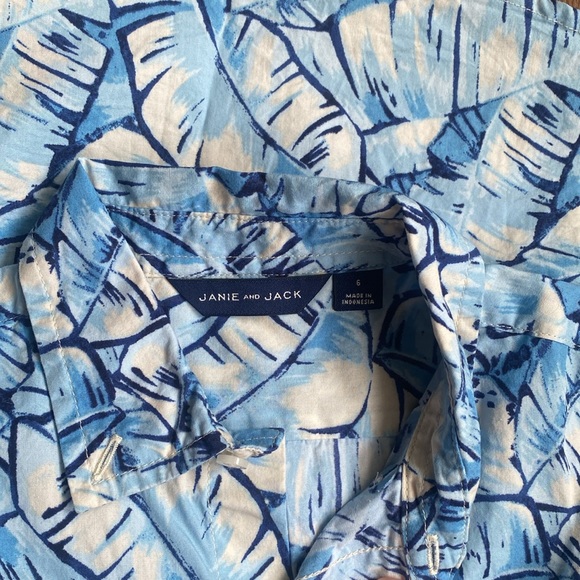 Janie and Jack short-sleeve button down - Picture 3 of 3